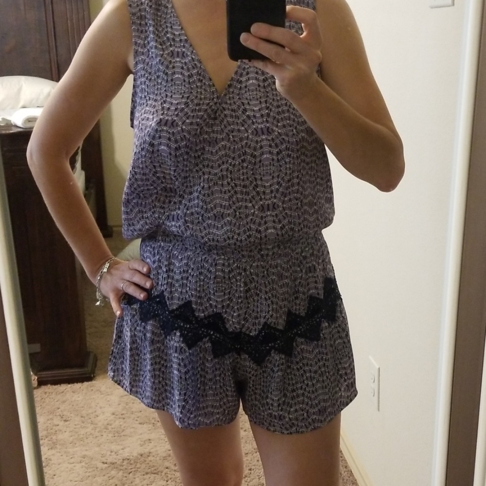 NWT Honey Belle Romper, sz Medium
